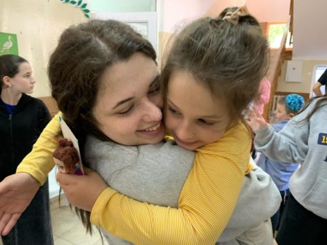 NYHS seniors forge bonds with Ukrainian Jewish orphans